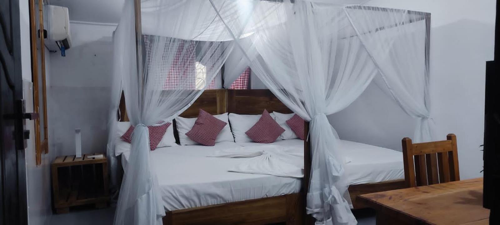 Swiss Kiss Beach Resort Uppuveli Room photo